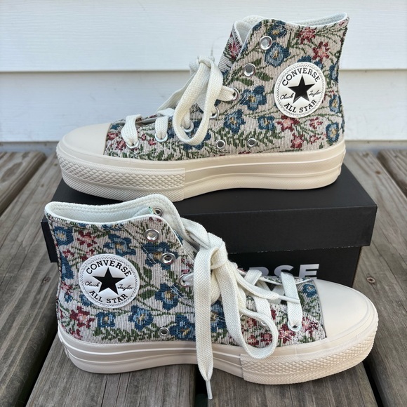 Converse Chuck Taylor Lift Platform Floral Tapestry Hi-Top Sz 7 – Floral Edge - Picture 1 of 6